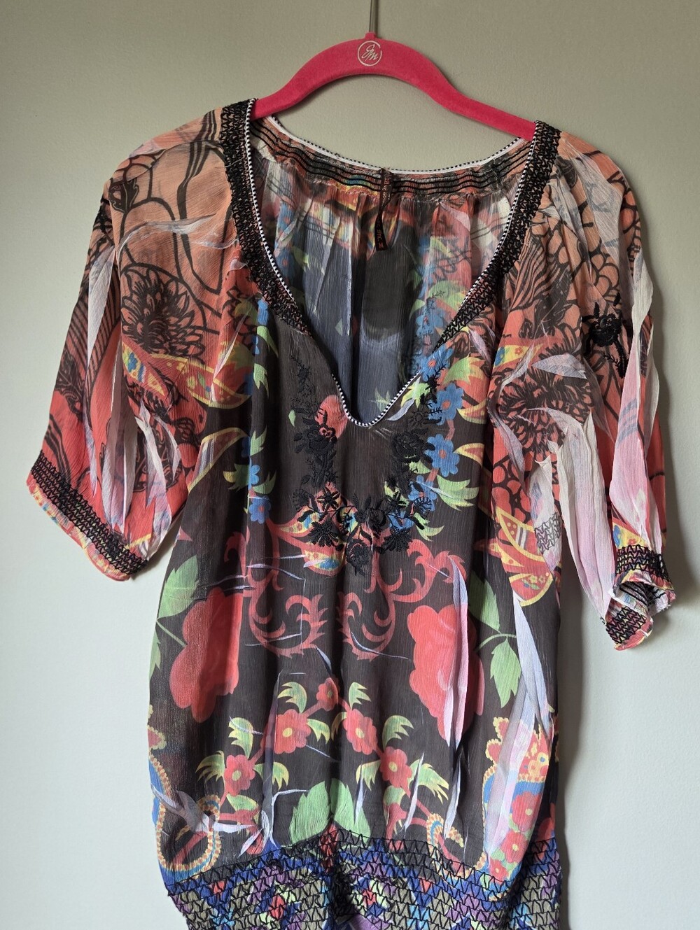 Y2K Mushka By Sienna Rose,inc. Sheer Floral V-Neck Tunic